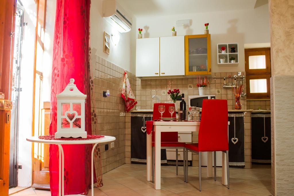 Corallia Apartment Syracuse Room photo
