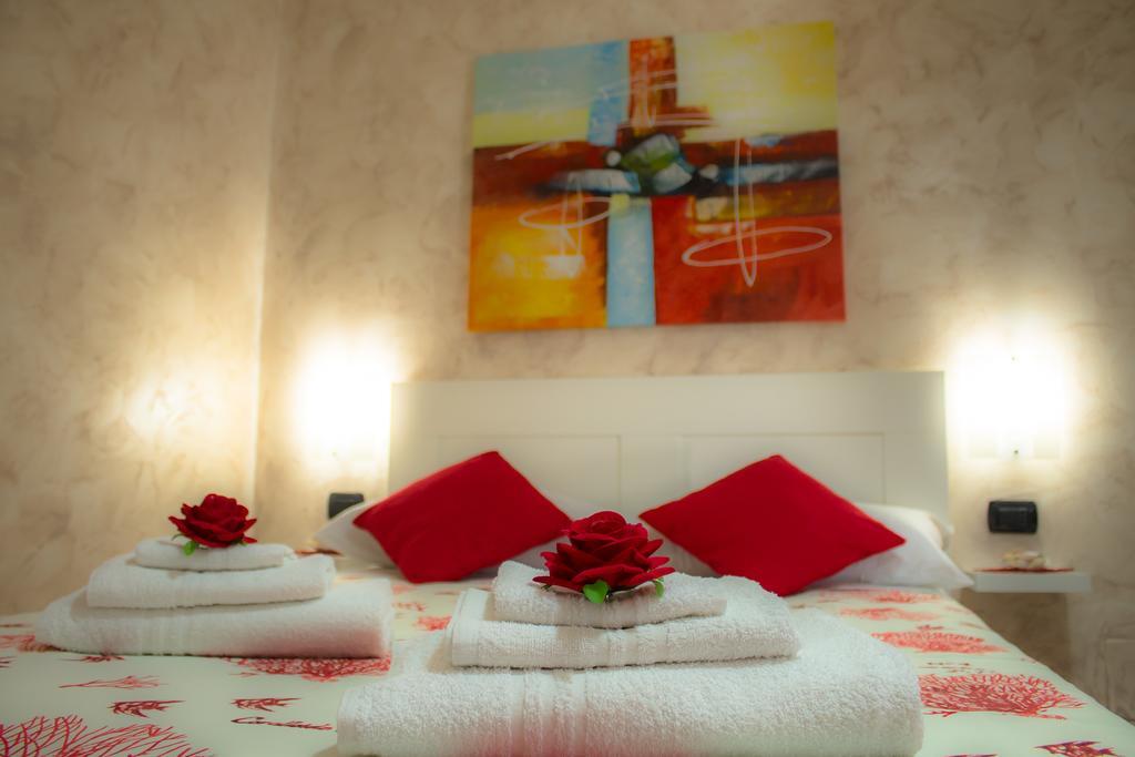 Corallia Apartment Syracuse Room photo